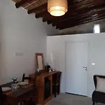 Oda ve Kahvaltı Saint Antonio
