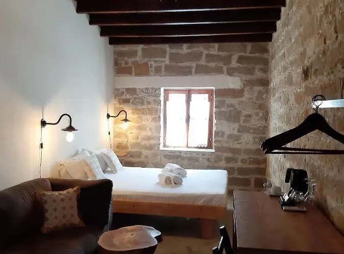 Saint Antonio Maroni