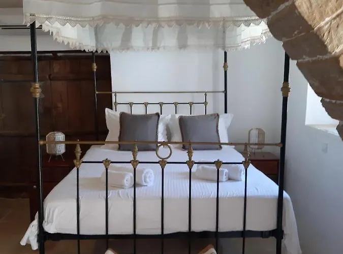 Saint Antonio Bed & Breakfast Maroni